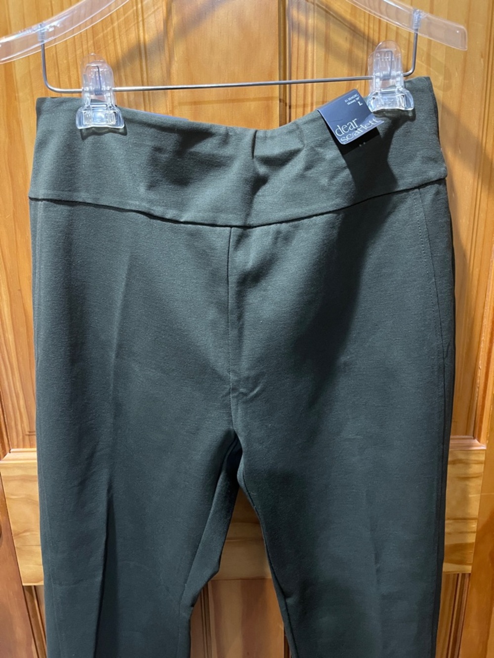 Dear Scarlett Stretch Ankle Pants in Olive Green - Picture 3 of 9
